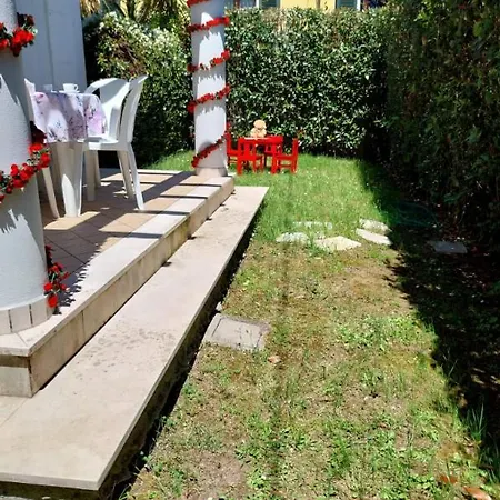 Casa Delle Rose Ferienhaus Fiumaretta di Ameglia